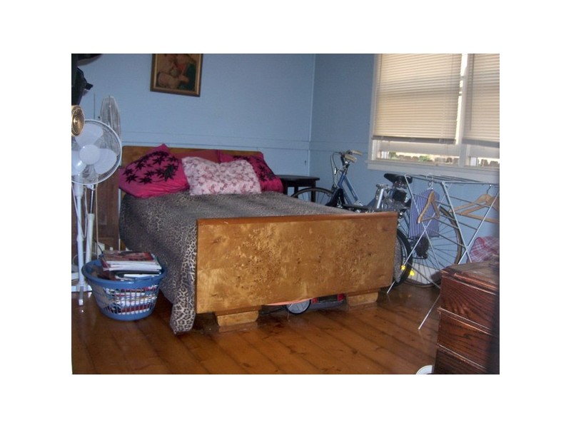 25 Fourth Ave, Berala NSW 2141