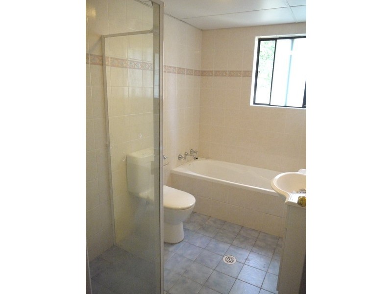 40 Station Road, Auburn NSW 2144