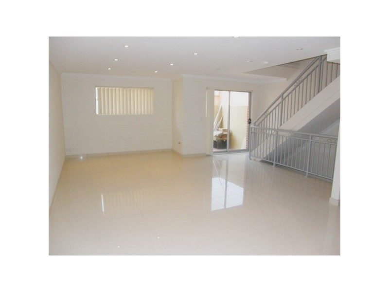 35 Deakin Street, Silverwater NSW 2128