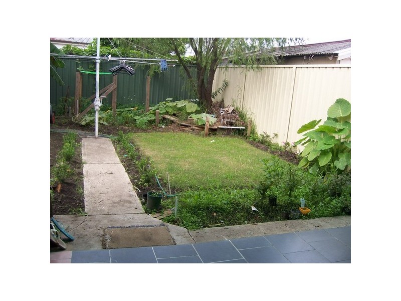 29 Hampstead Rd, Auburn NSW 2144