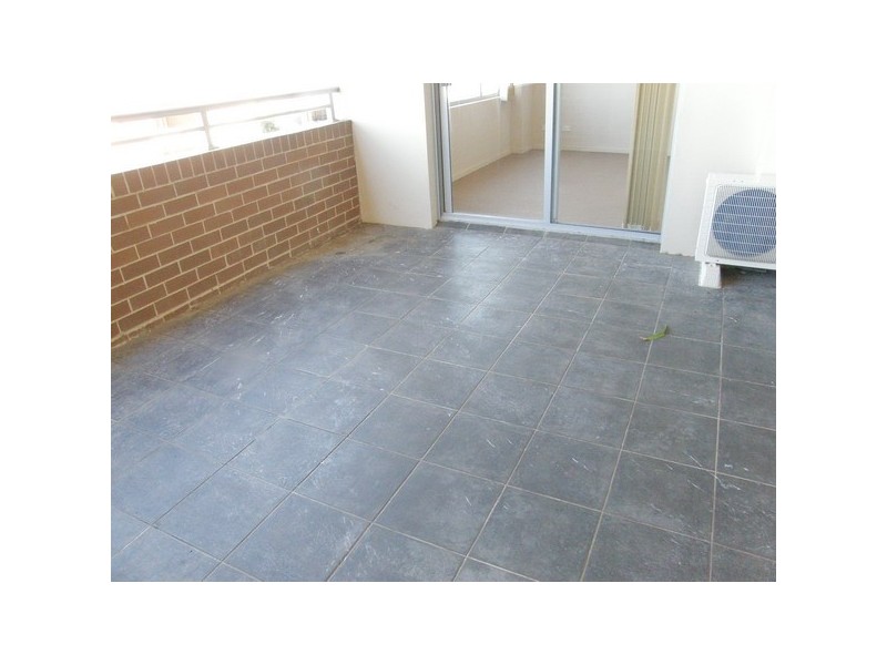 3315/57 Queen St, Auburn NSW 2144