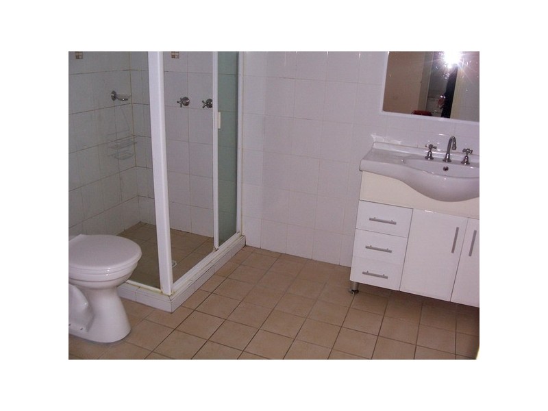 9/7-11 Kitchener Ave, Regents Park NSW 2143