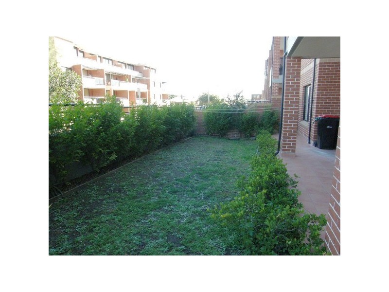 9/7-11 Kitchener Ave, Regents Park NSW 2143