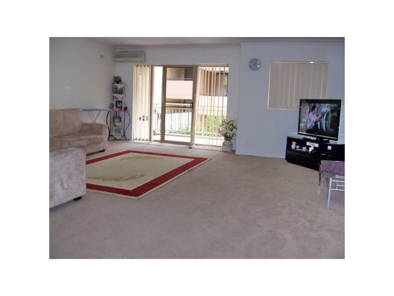 10/6-8 Hargrave Rd, Auburn NSW 2144