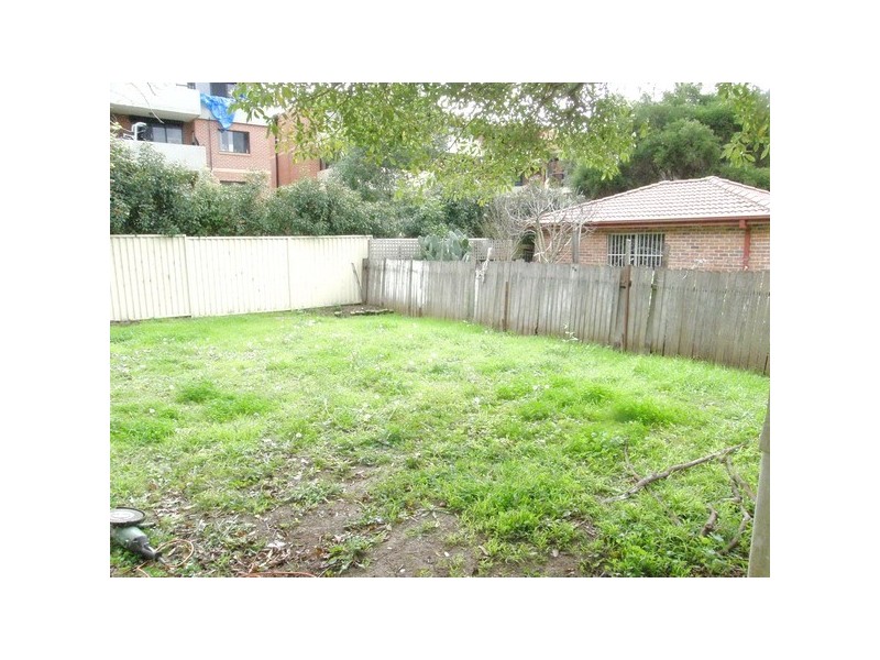 22 Edwin Street, Regents Park NSW 2143