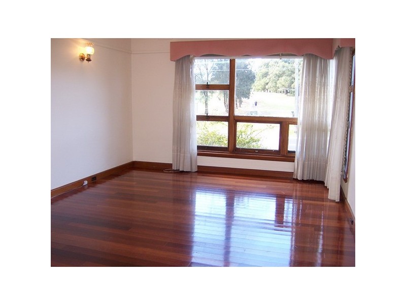 252 Nottinghill Rd, Regents Park NSW 2143