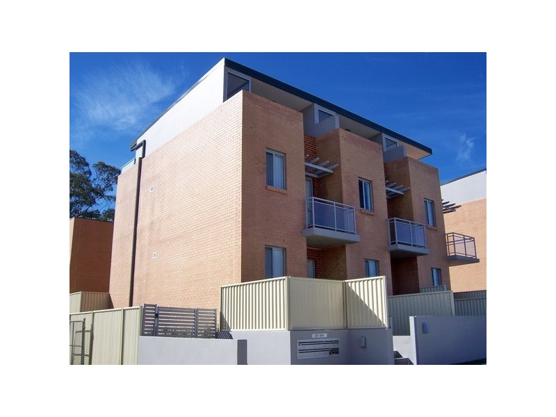 12/17-21 Kirkham Rd, Auburn NSW 2144