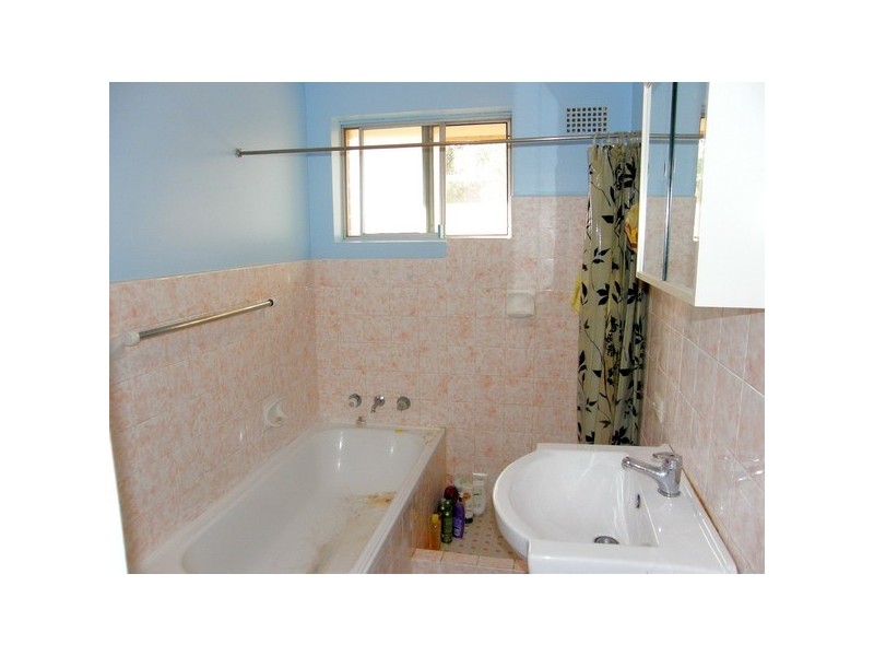 5/16 Calliope Street, Guildford NSW 2161