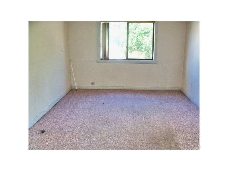 75 Clapham Road, Sefton NSW 2162