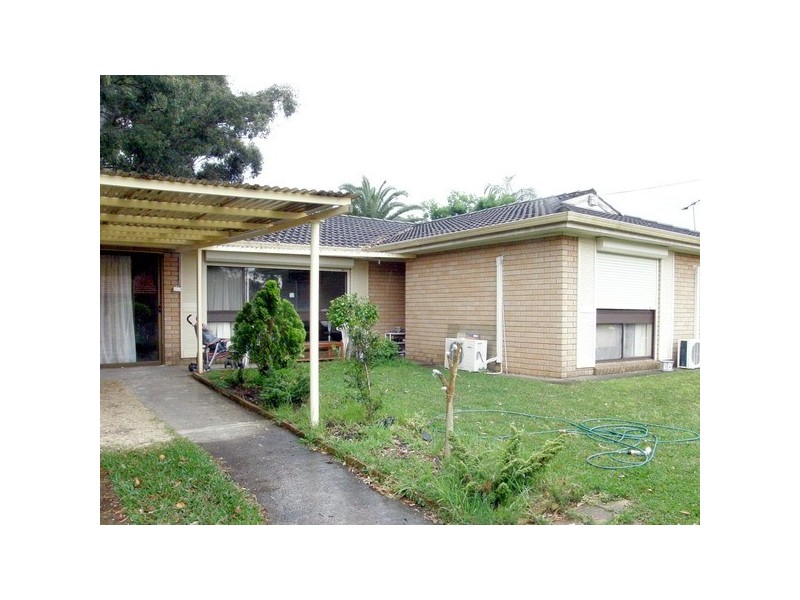 5 Montgomery Ave, Granville NSW 2142