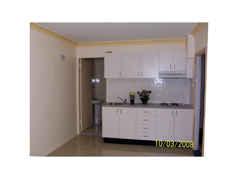 5(Rear) 5 Montgomery Ave, Granville NSW 2142