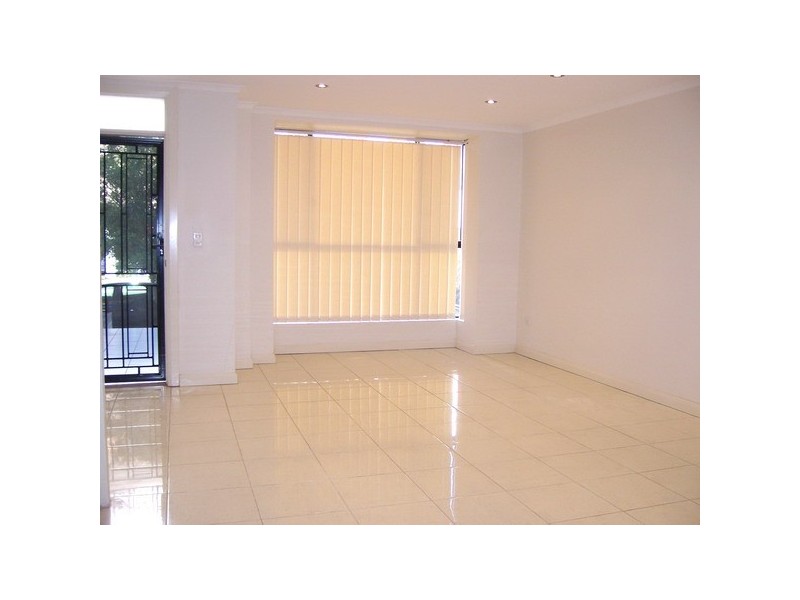 2/27 Hargrave Road, Auburn NSW 2144