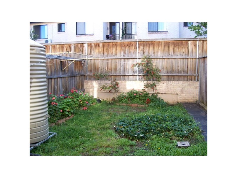 2/27 Hargrave Road, Auburn NSW 2144