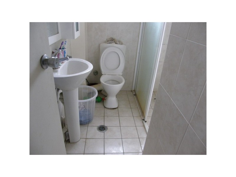 18/23 The Crescent, Berala NSW 2141