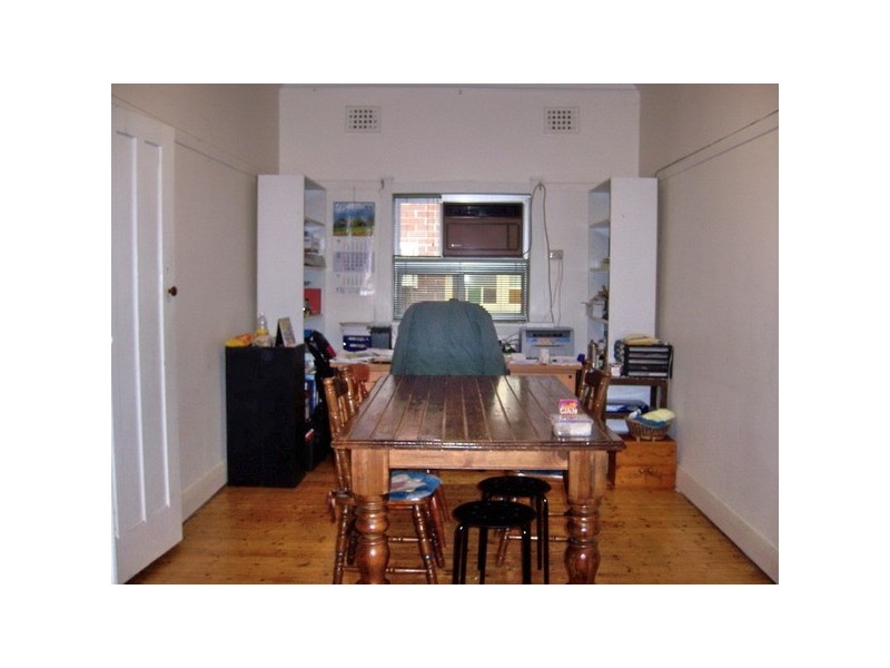 14 Derowie Ave, Homebush NSW 2140