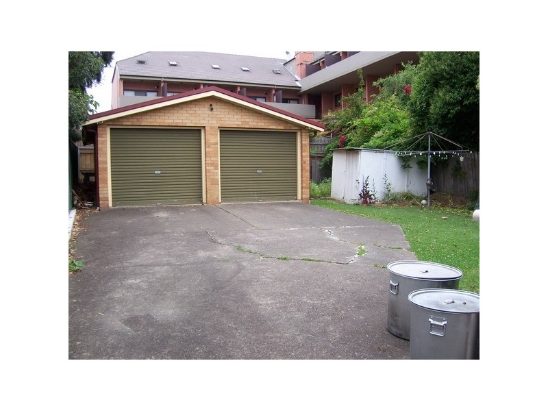 14 Derowie Ave, Homebush NSW 2140