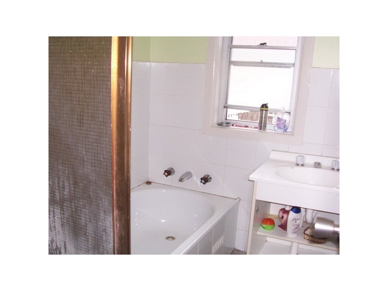 4 Paul Street, Auburn NSW 2144