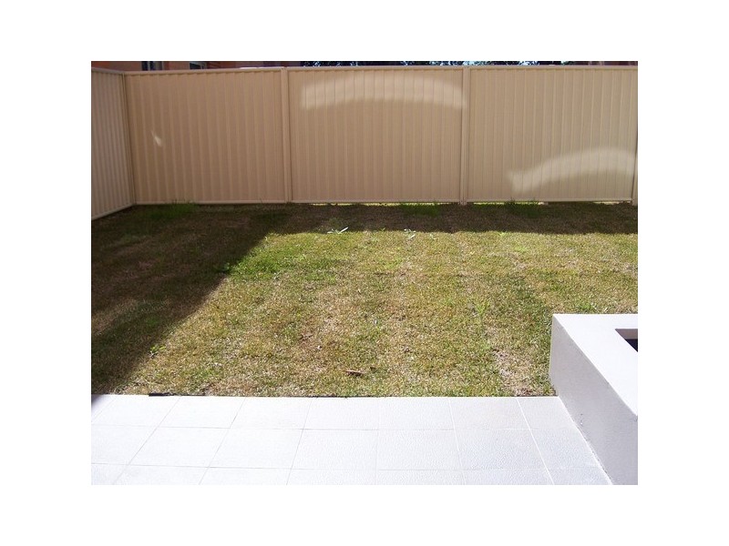 1/17-21 Kirkham Rd, Auburn NSW 2144