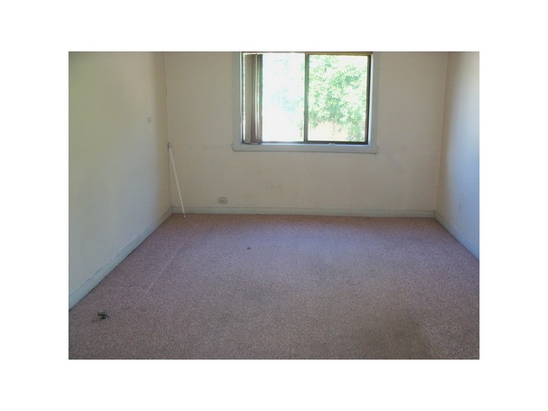 75 Clapham Road, Regents Park NSW 2143