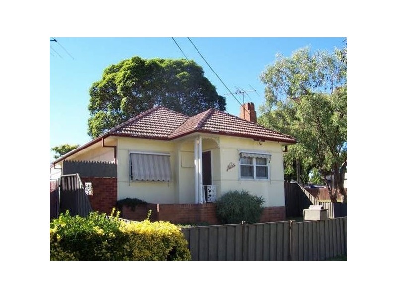 9 Elaine Street, Regents Park NSW 2143