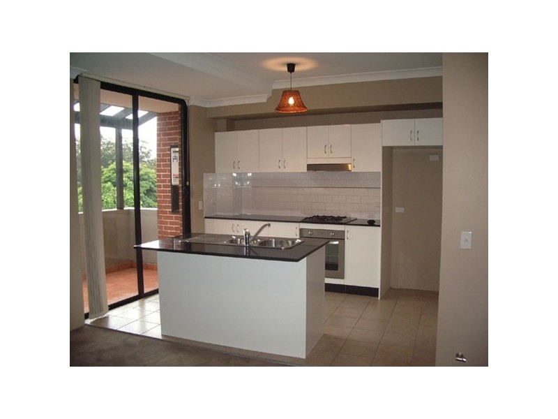 7-11 Kitchener Avenue, Regents Park NSW 2143