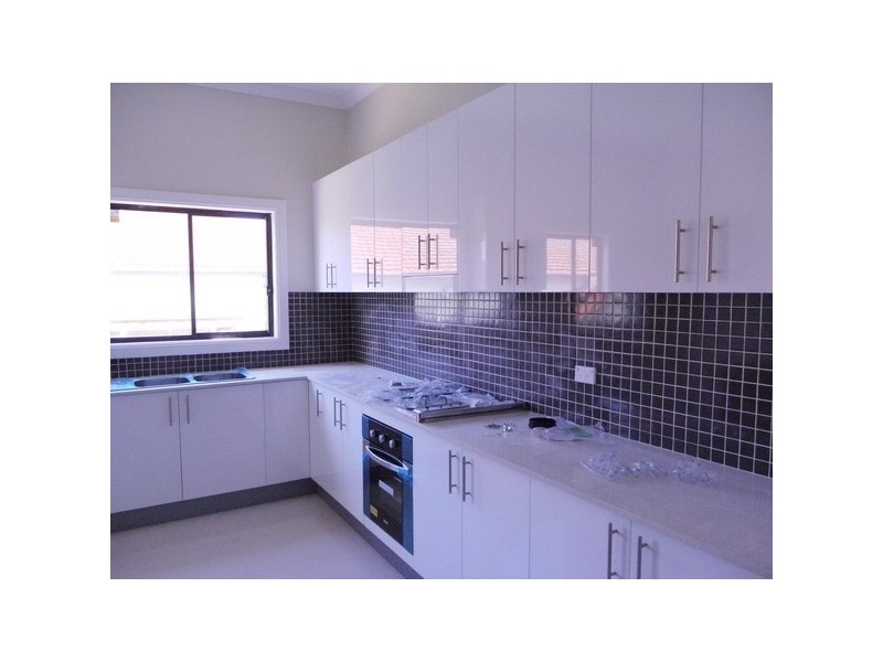 7 The Esplanade, Guildford NSW 2161