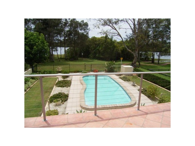 21 Sunset Boulevard, Tweed Heads NSW 2485