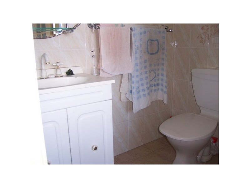 11 Hinchen St, Guildford NSW 2161