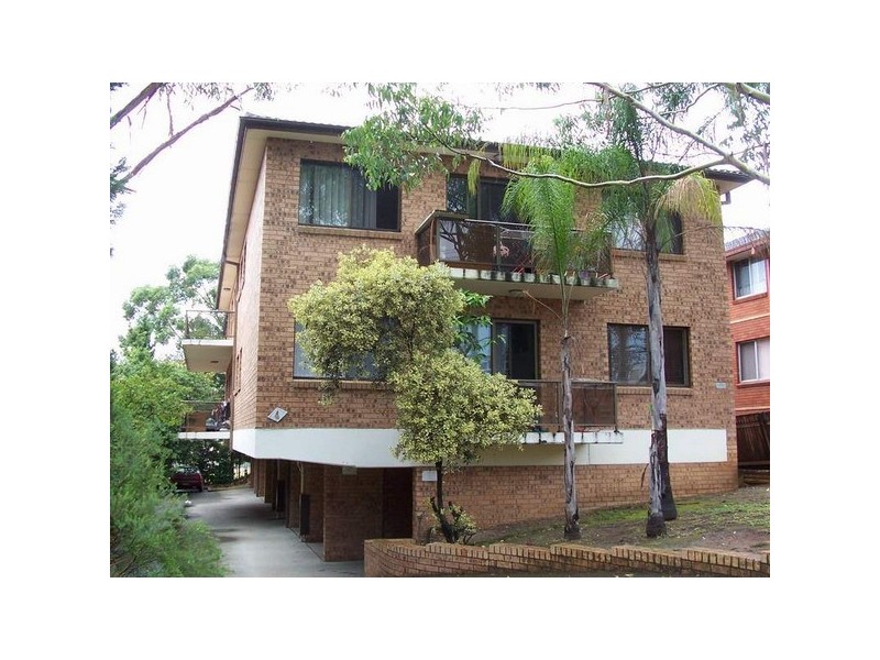 1/4 Maud St, Granville NSW 2142