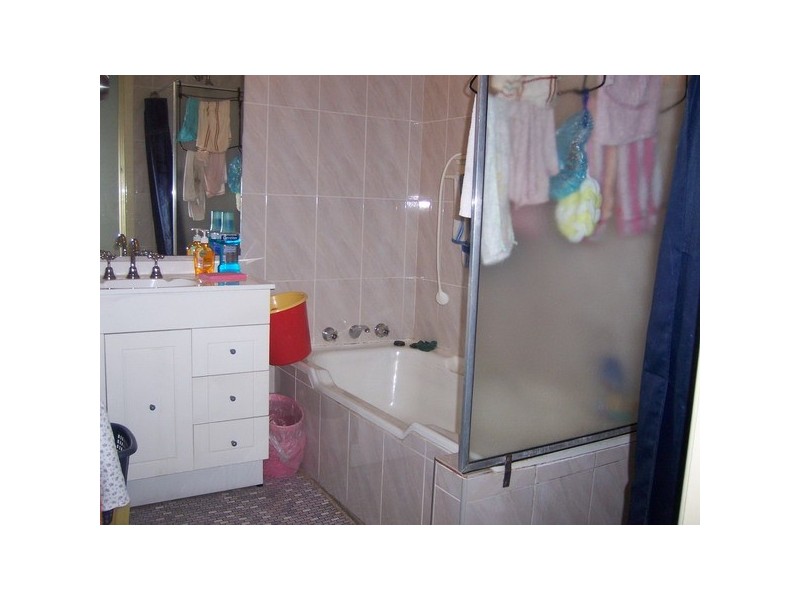 12 Fraser St, Auburn NSW 2144