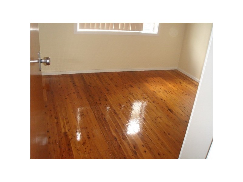 8 Cornwall Road, Auburn NSW 2144