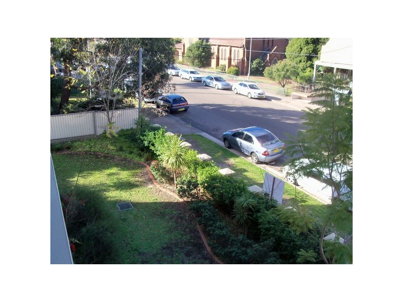 4/14-16 Macquarie Road, Auburn NSW 2144