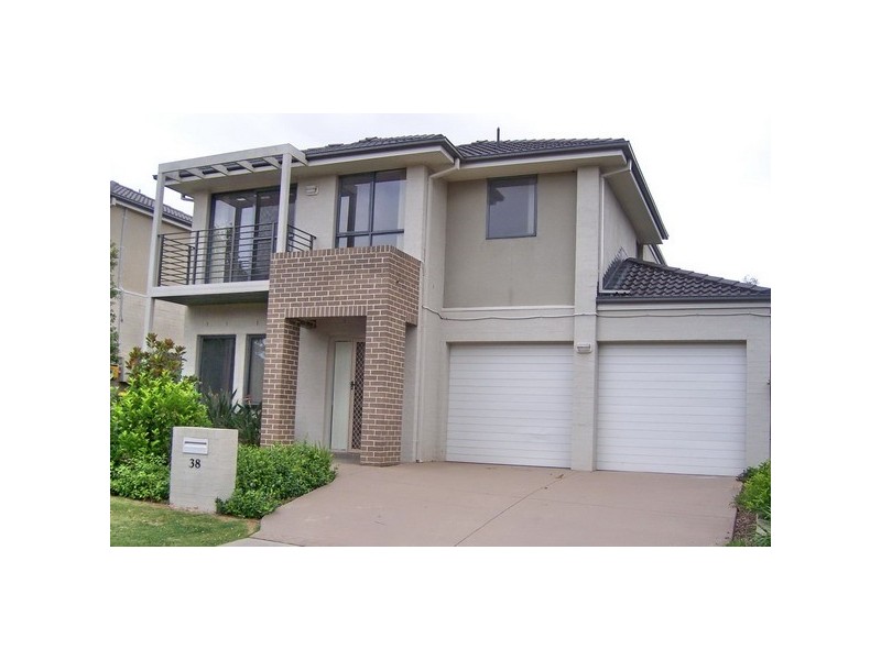 38 Kirkham Rd, Auburn NSW 2144