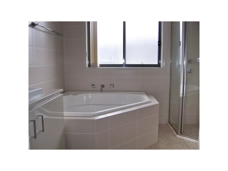 38 Kirkham Rd, Auburn NSW 2144