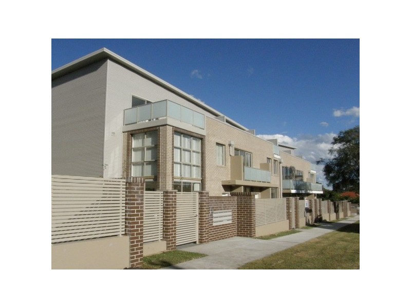 28 Elsham Road, Auburn NSW 2144