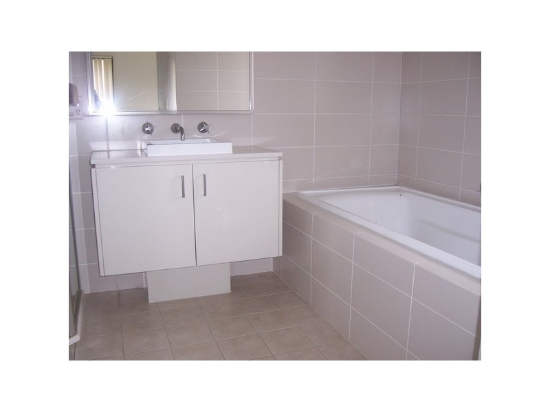 38 Kirkham Rd, Auburn NSW 2144