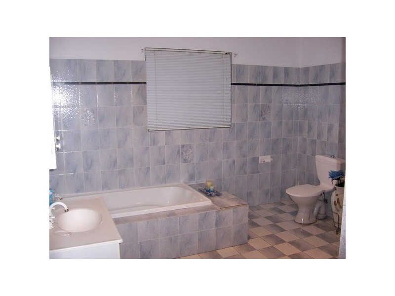 137 Cumberland Road, Auburn NSW 2144