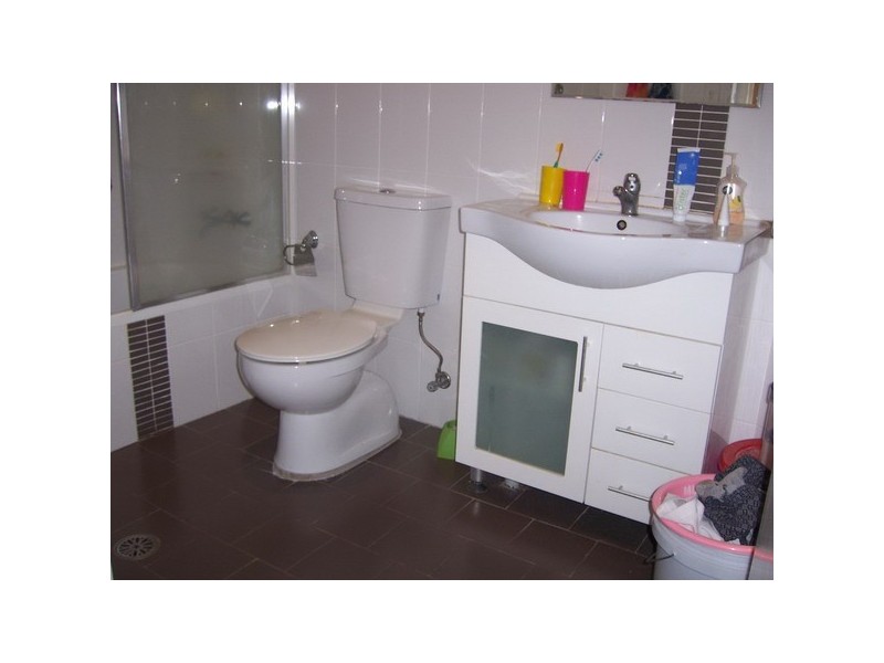 7/8-10 Northumberland Rd, Auburn NSW 2144