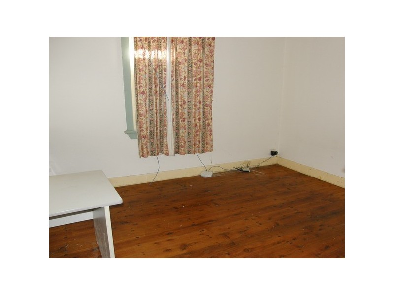 8 Sheffield Street, Auburn NSW 2144