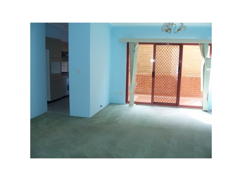 8/100 Northumberland Rd, Auburn NSW 2144