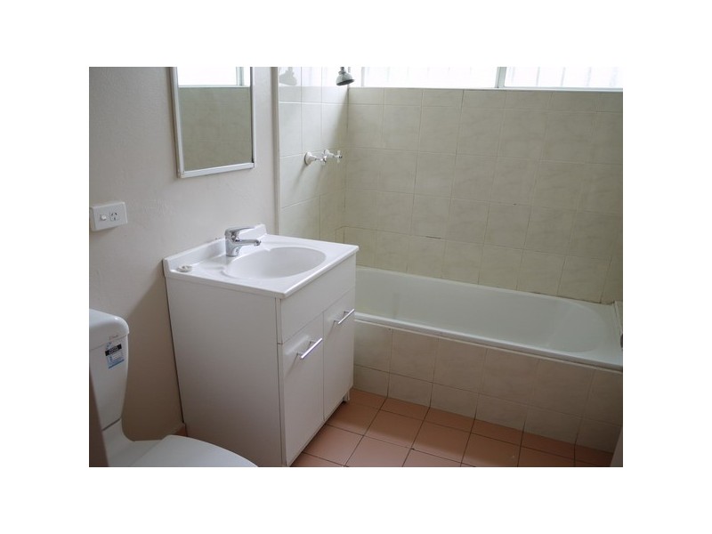 3/190 South Pde, Auburn NSW 2144