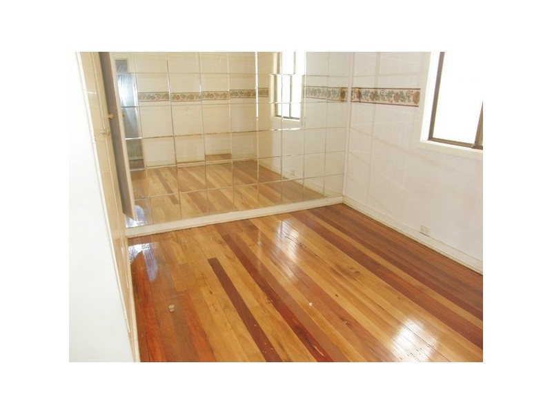 8 St Johns Rd, Auburn NSW 2144