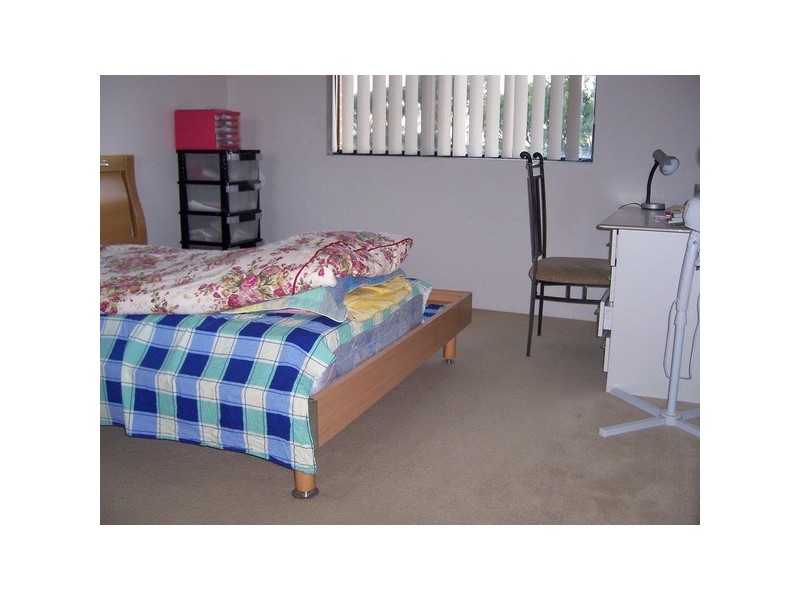 12/7-11 Kitchener Avenue, Regents Park NSW 2143