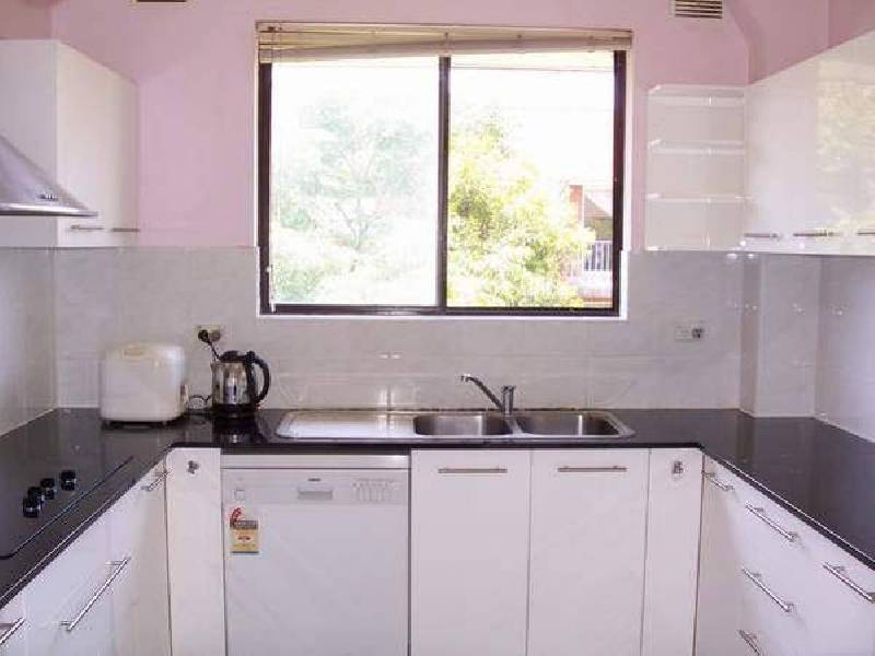 32 William Street, Granville NSW 2142