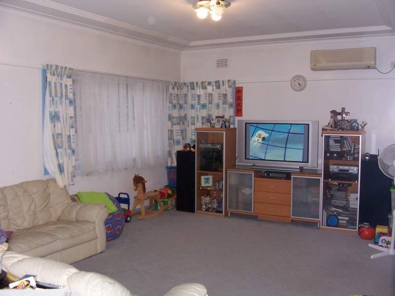 19  Rickard Street, Merrylands NSW 2160