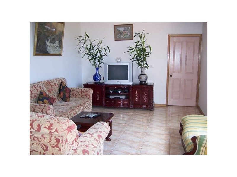 52  Lewis, Regents Park NSW 2143