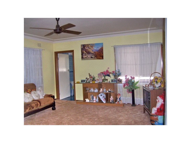 95  Simmat Ave, Condell Park NSW 2200