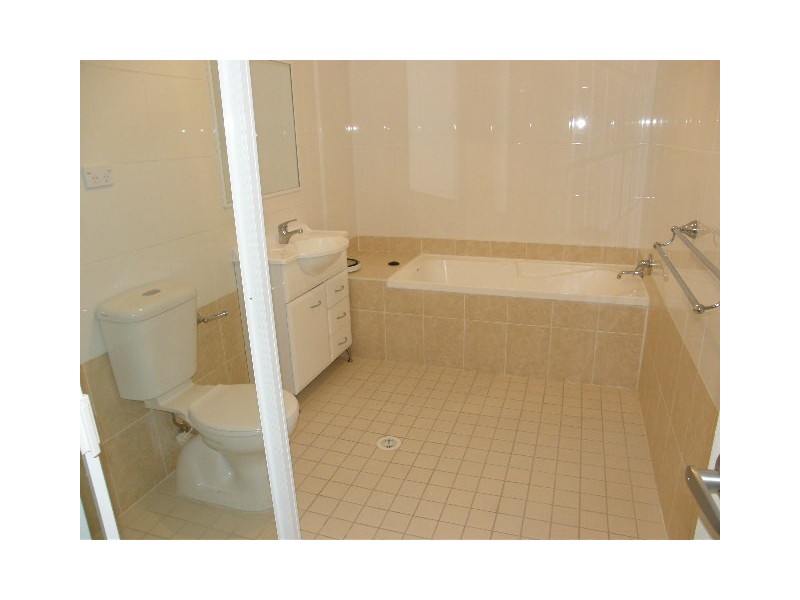 1  Spencer Street, Fairfield NSW 2165