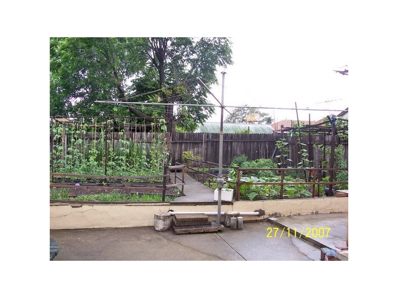 18 Cumberland Road, Auburn NSW 2144