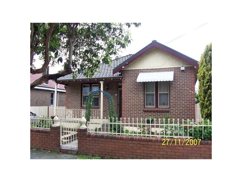 18 Cumberland Road, Auburn NSW 2144